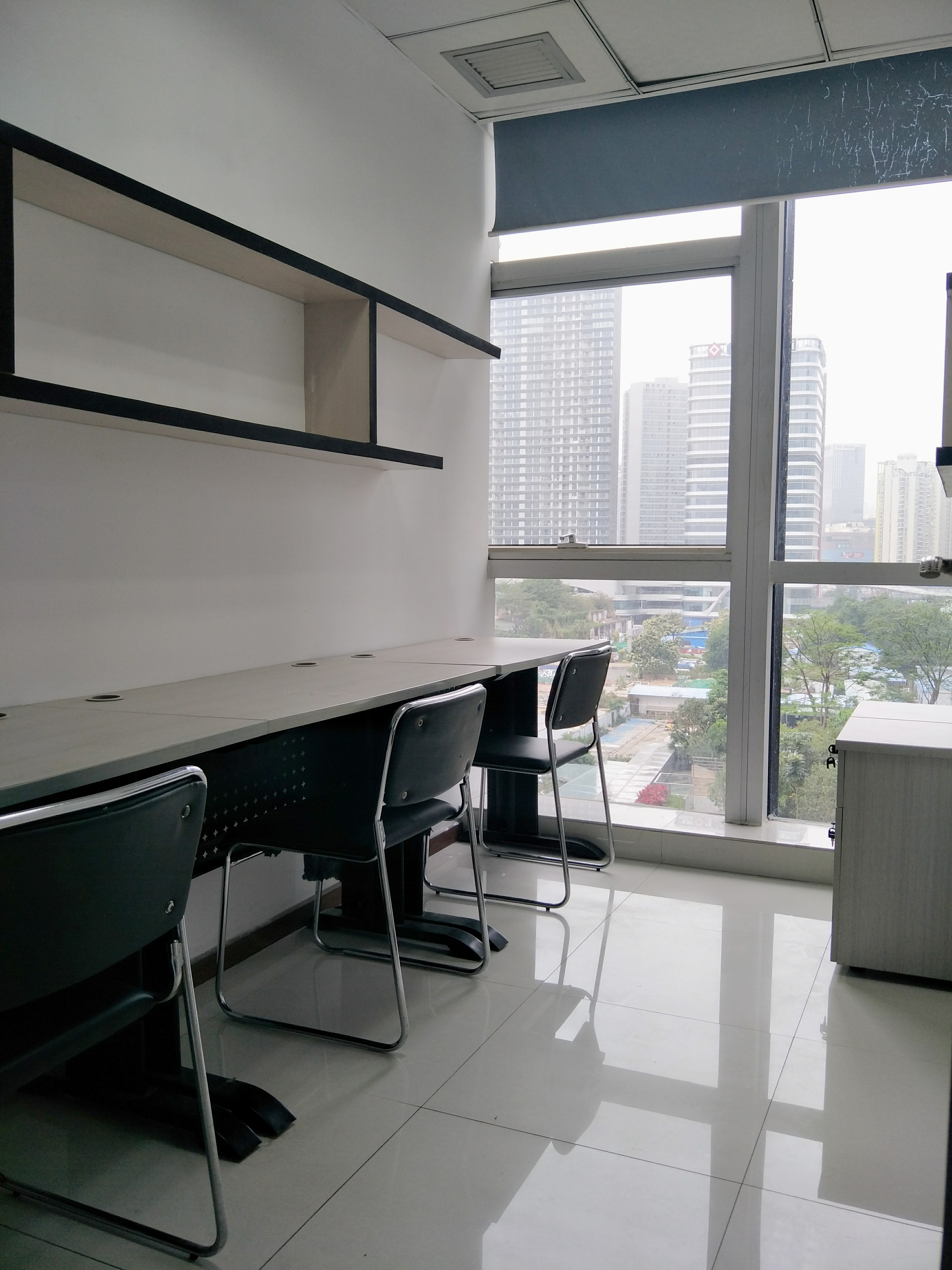 前海自贸区小户型办公室出租,可以注册外资办事处/办事处 前海自贸区小户型办公室出租,可以注册外资办事处/办事处