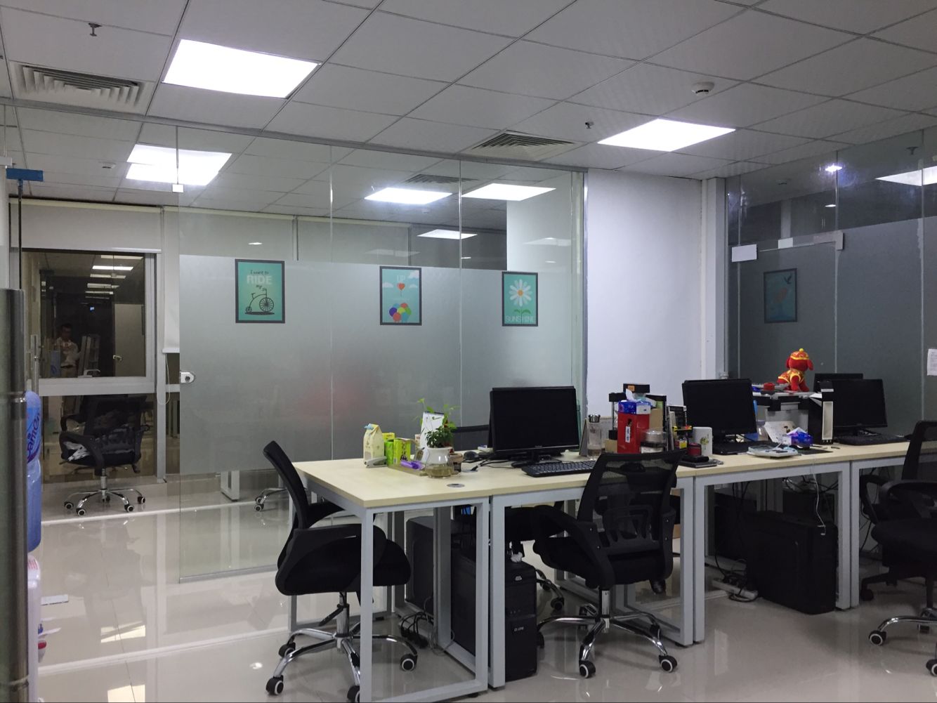 南山【可注册迁址】办公室出租,精装拎包入住,地址挂靠