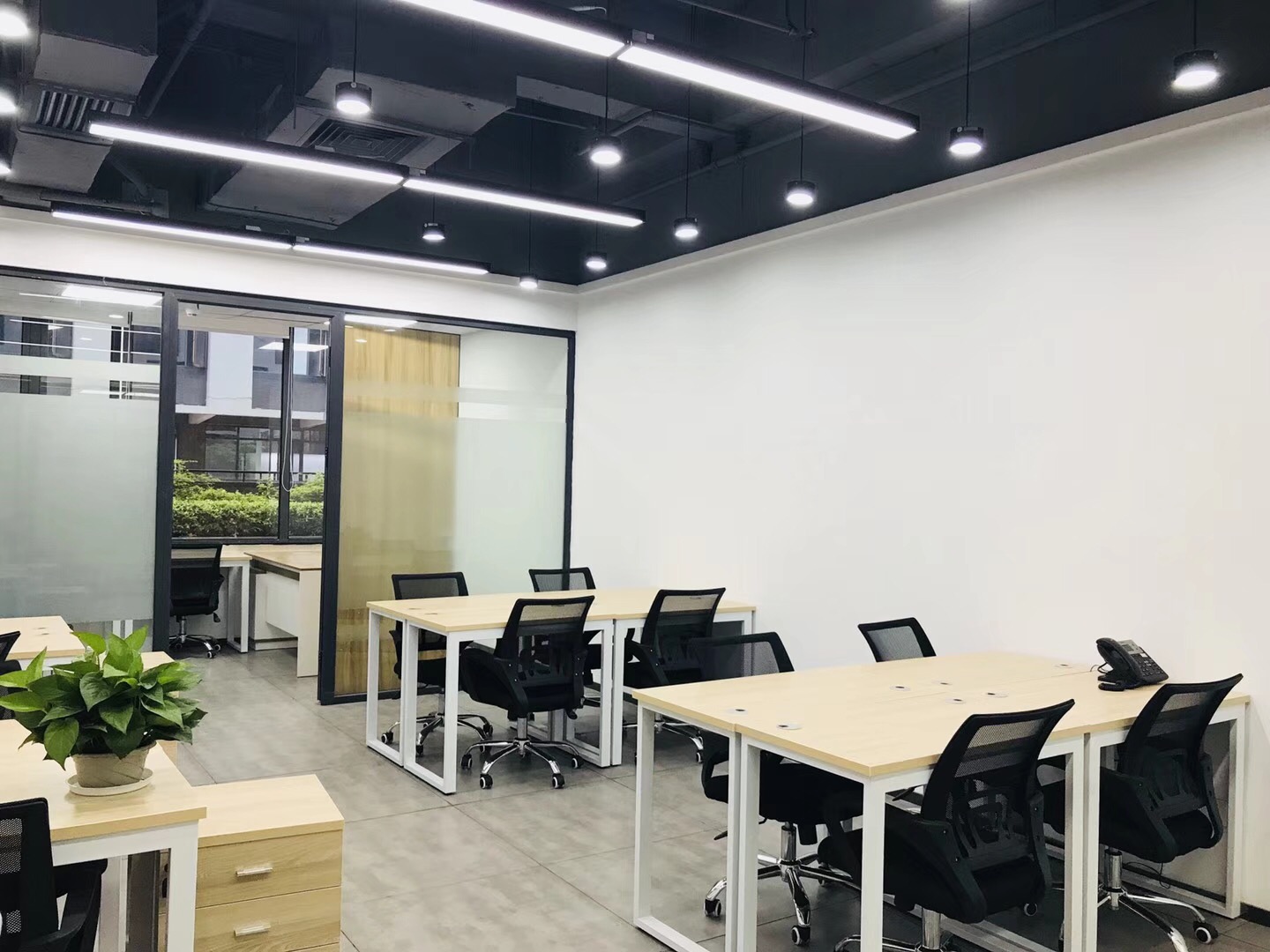 【费用全包】 南山数码大厦写字楼出租，提供红本，非中介